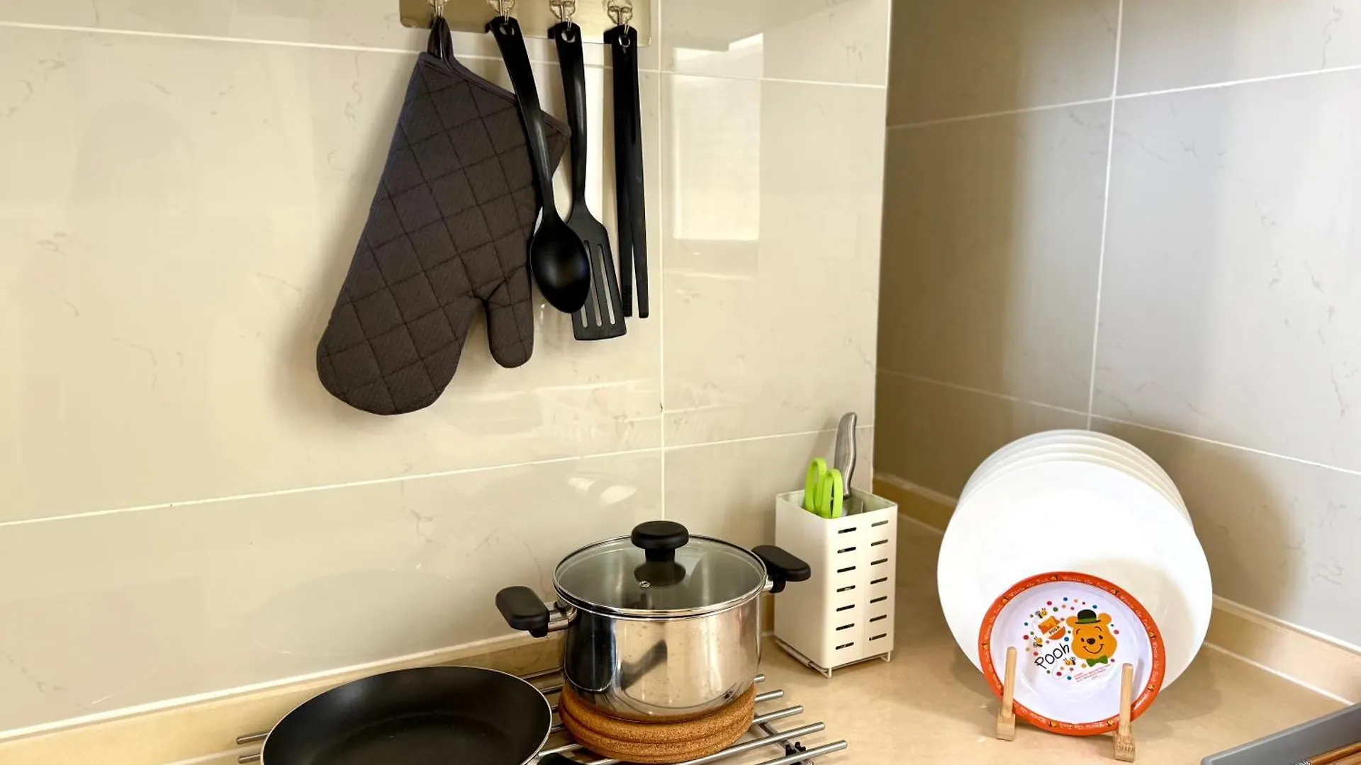 Apartment Cg02 Amberside Jb City View 3Br3B 10Pax Top Floor Johor Bahru
