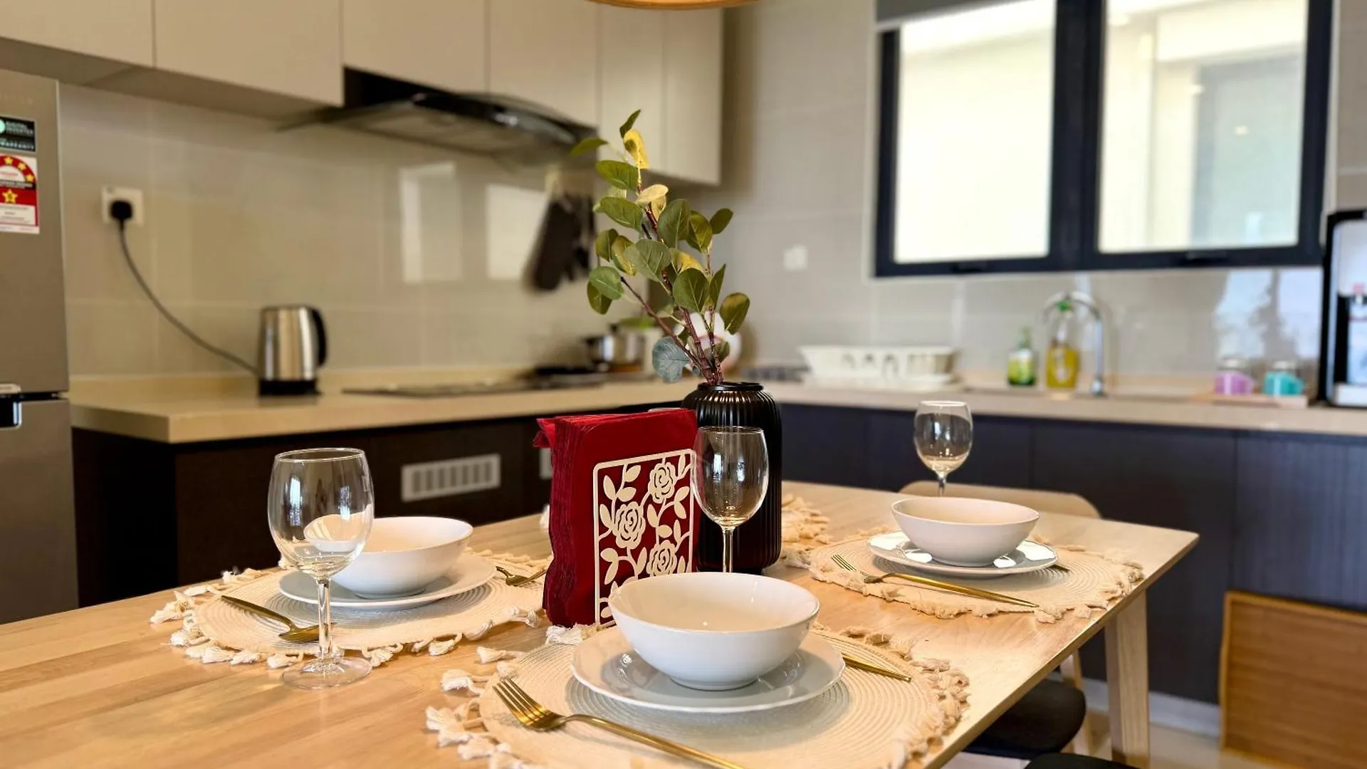 Cg02 Amberside Jb City View 3Br3B 10Pax Top Floor Johor Bahru 0*,
